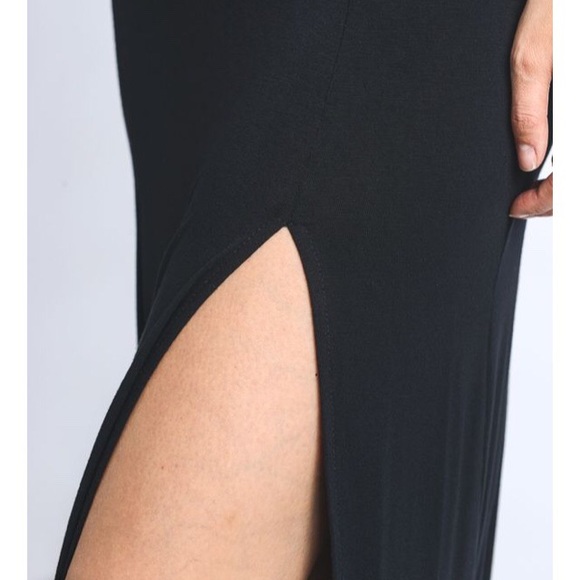 SOLD OUT!! Stacia Black Double Slit Maxi Dress - Picture 4 of 6